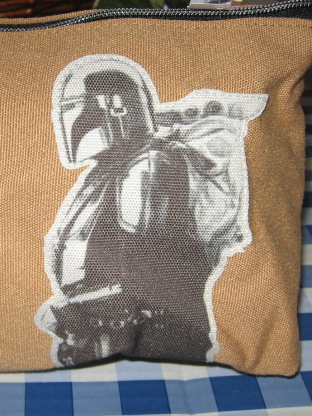 NEW 2026 Star Wars MANDALORIAN & GROGU Bathroom Bag Dopp Kit Bath & Body Works - Picture 7 of 10
